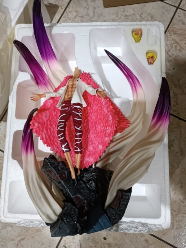 Donquixote Doflamingo - Imagen 5
