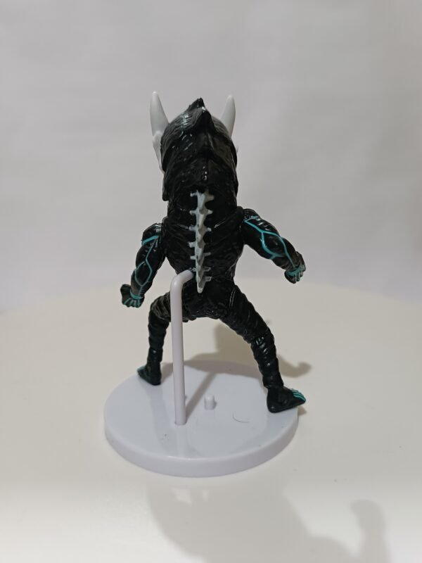 Set Kaiju No. 8 - Imagen 6